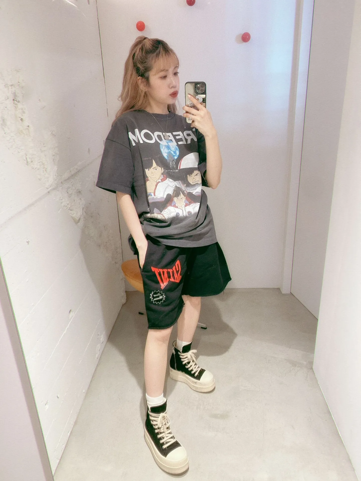 SAINT Mxxxxxx 'SAINT' SWEAT SHORTS/GRY/BLK embroidered SAINT LOGO basic shorts, distressed gray/washed black S-XL, four needles and six threads throughout, produced by a major domestic factory, imported Tajima machine embroidery, washed and distressed, original version